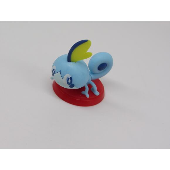 NEW Sobble Pokemon Chocolate Egg Mini Figure Furuta 06B Blind Box Prize Toy - Picture 1 of 12